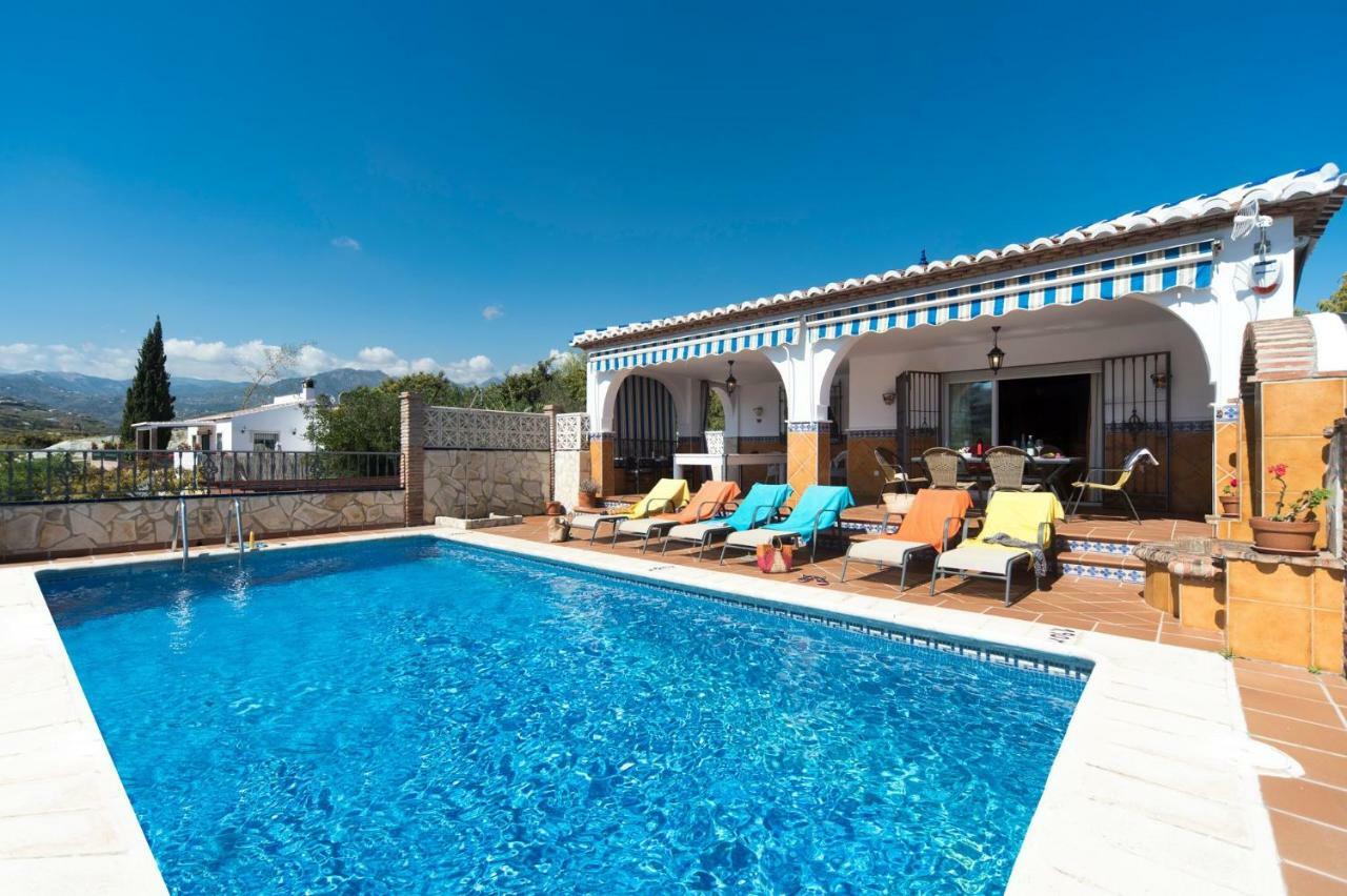 Villa Triana Nerja Esterno foto
