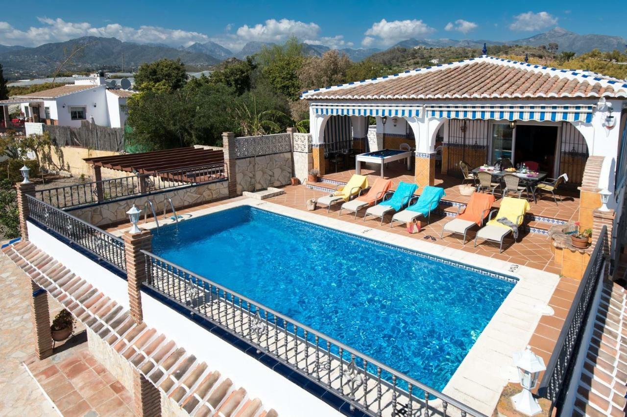 Villa Triana Nerja Esterno foto